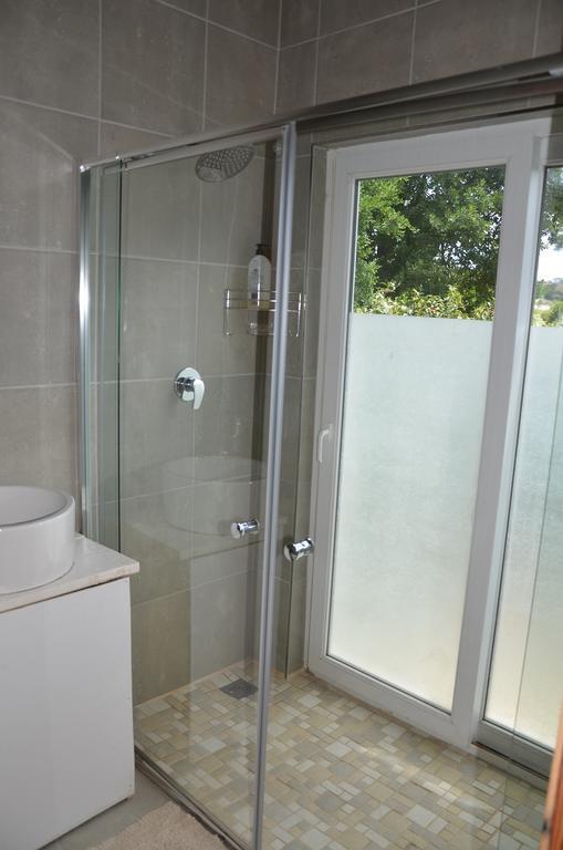 Bibi'S Joy Guest House Свелендам Екстериор снимка
